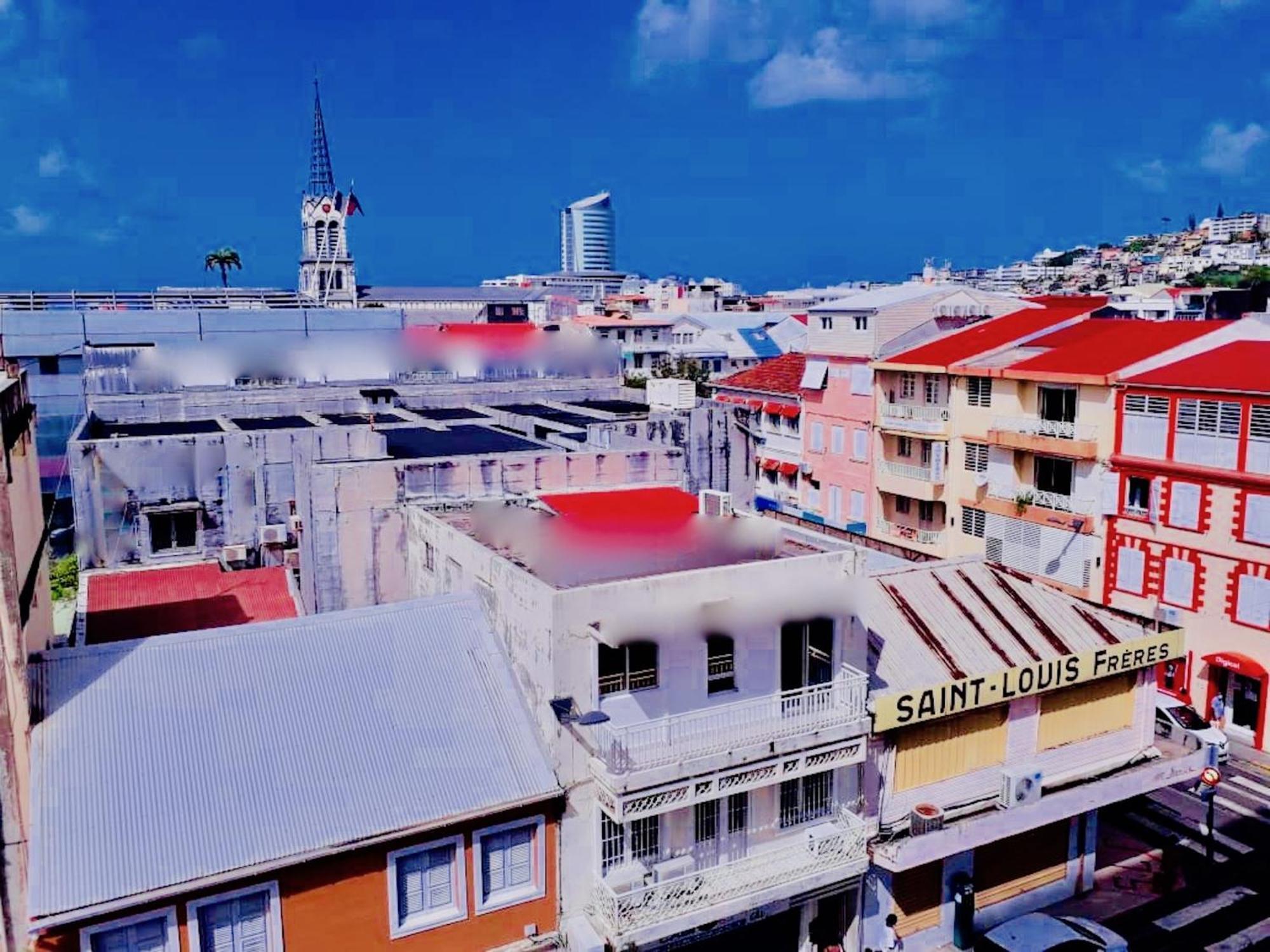 Appartement Au Coeur De Fort De France A Cote De La Bibliotheque Schoelcher! Luaran gambar